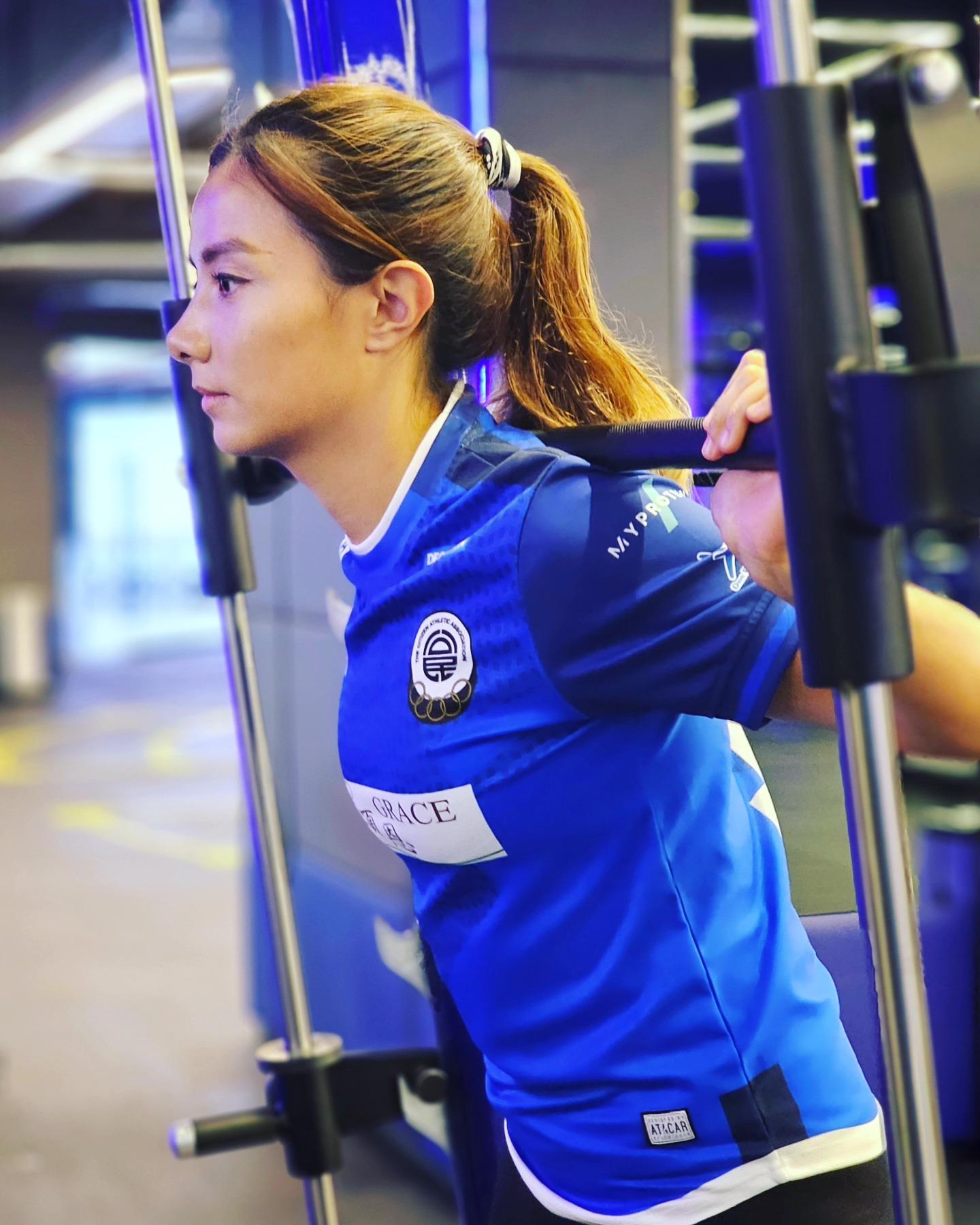 港將郭靖雯外流西乙華歷簡奴(郭靖雯fb)