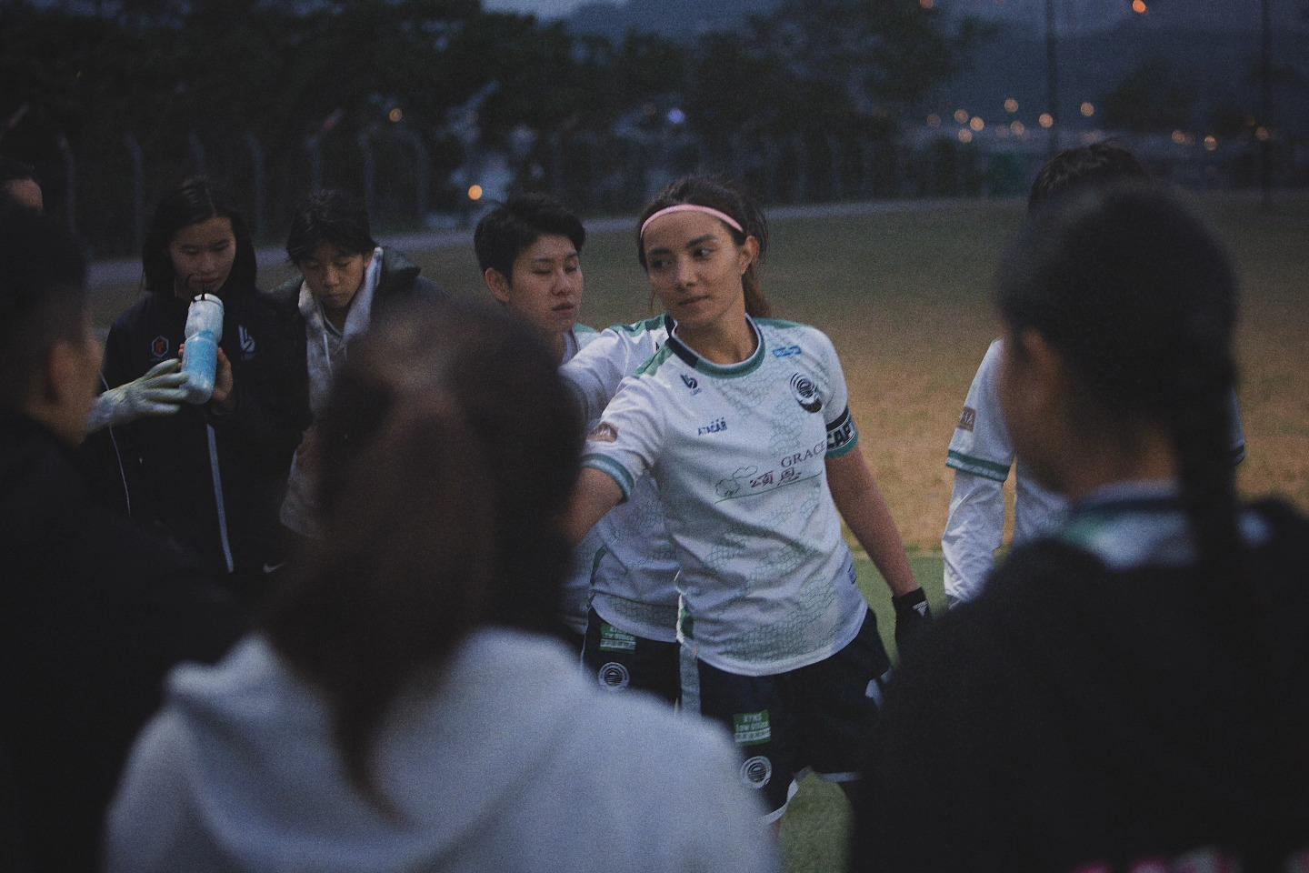 港將郭靖雯外流西乙華歷簡奴(郭靖雯fb)