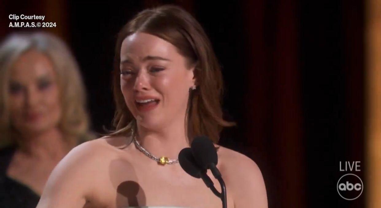 愛瑪史東大熱再奪奧斯卡最佳女主角。