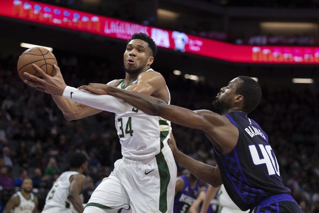 帝王以129:94大勝公鹿。(美聯社)