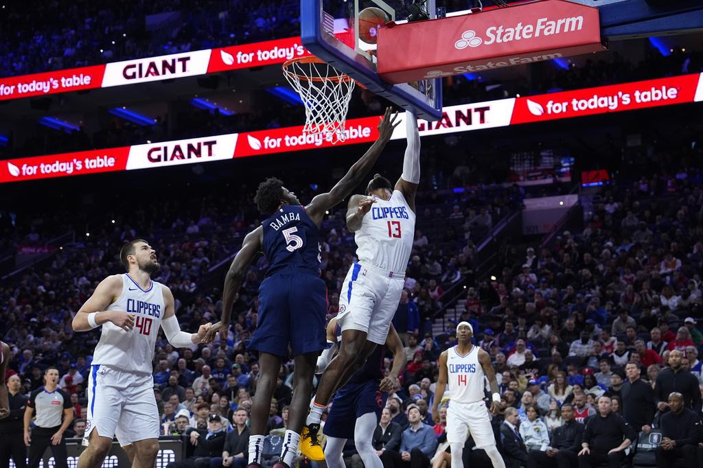 快艇108:107反勝76人。(美聯社)