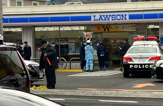 日本廣島一間LAWSON便利商店發生隨機斬人事件(網上圖片)