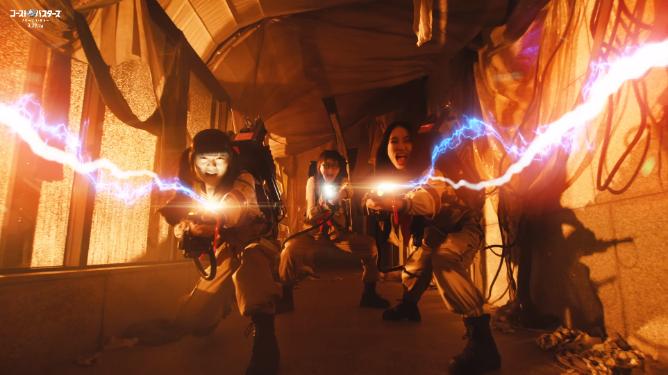 ATARASHII GAKKO!為新片唱出日本限定主題曲《Ghostbusters:Frozen Summer》。