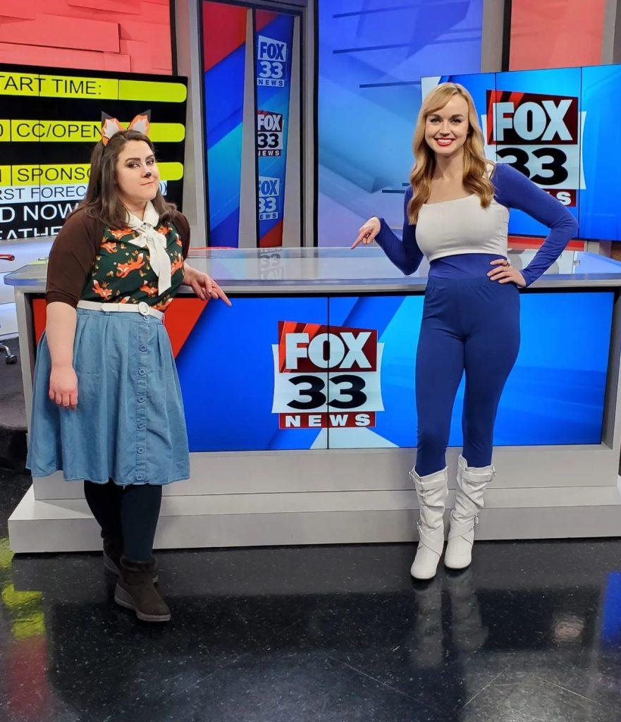 女主播Alexandra Meachum於去年萬聖節亦曾穿上另一主角比達的戰鬥服,亦有網民大讚其外形似《龍珠》大熱女角色「人造人18號」。(網上圖片)