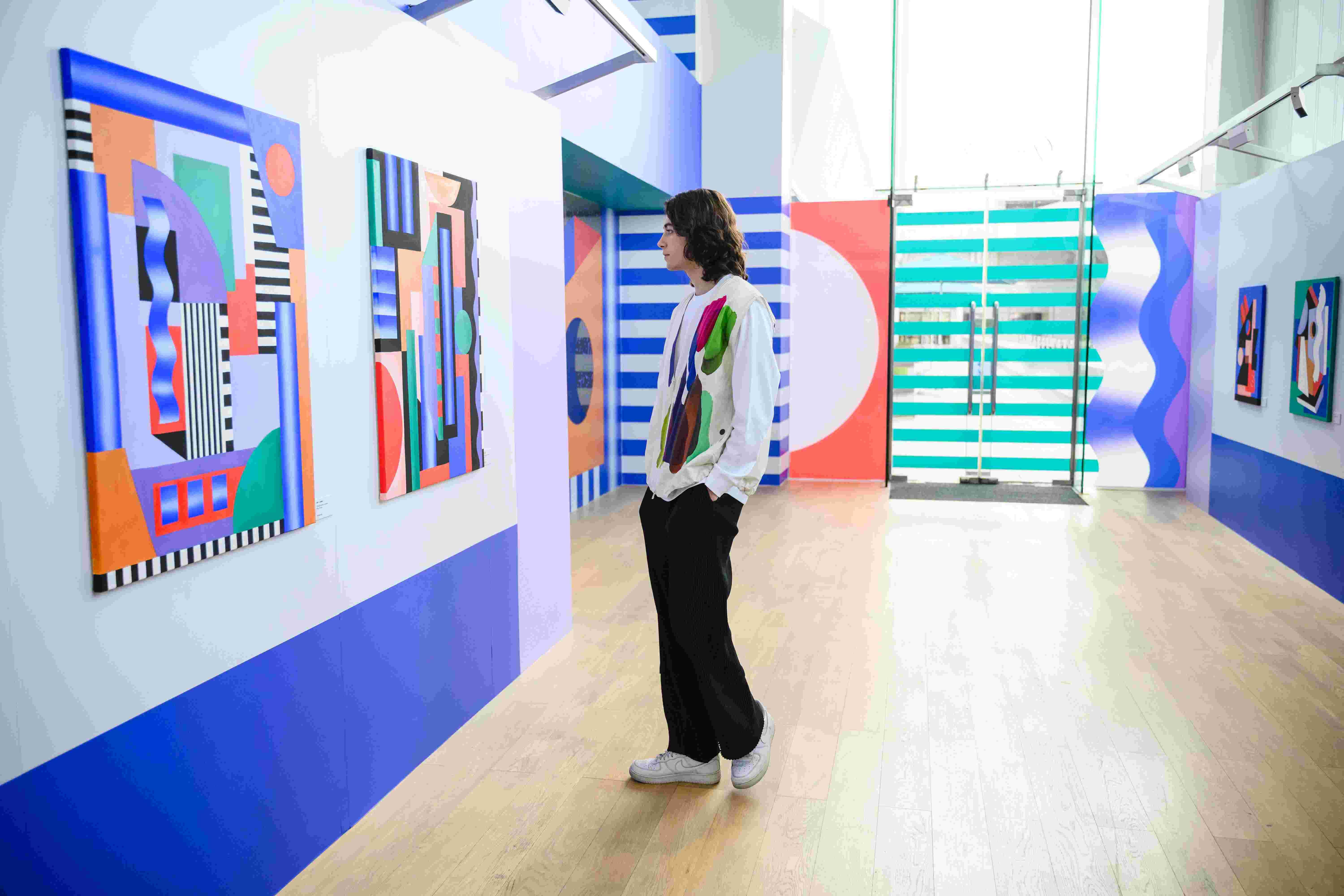 Camille Walala 個人畫展「Metropolis 」