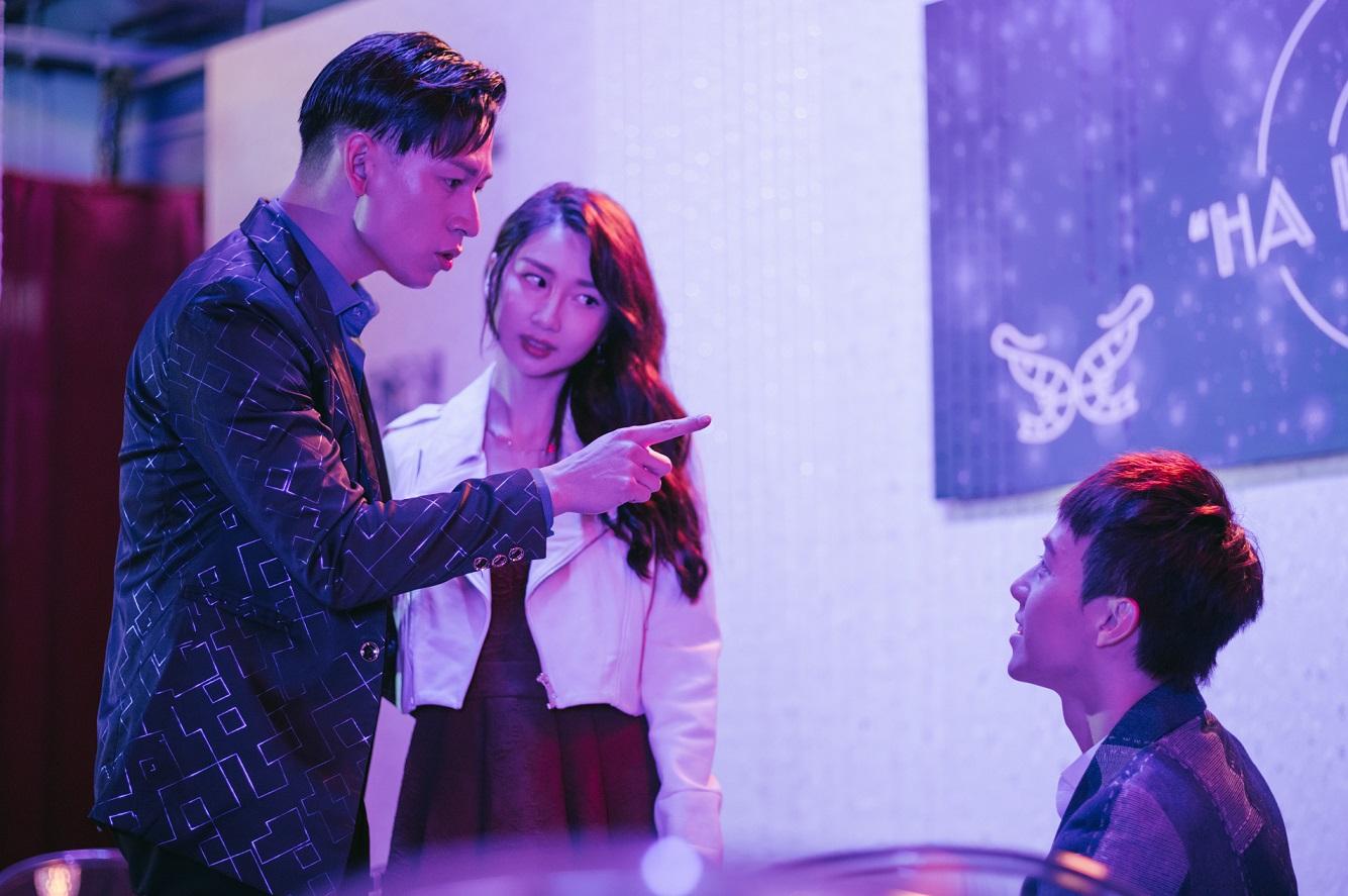 陳安立在《飛黃騰達》演的歐陽面對誘惑,將會逐漸「黑化」成出軌人夫。