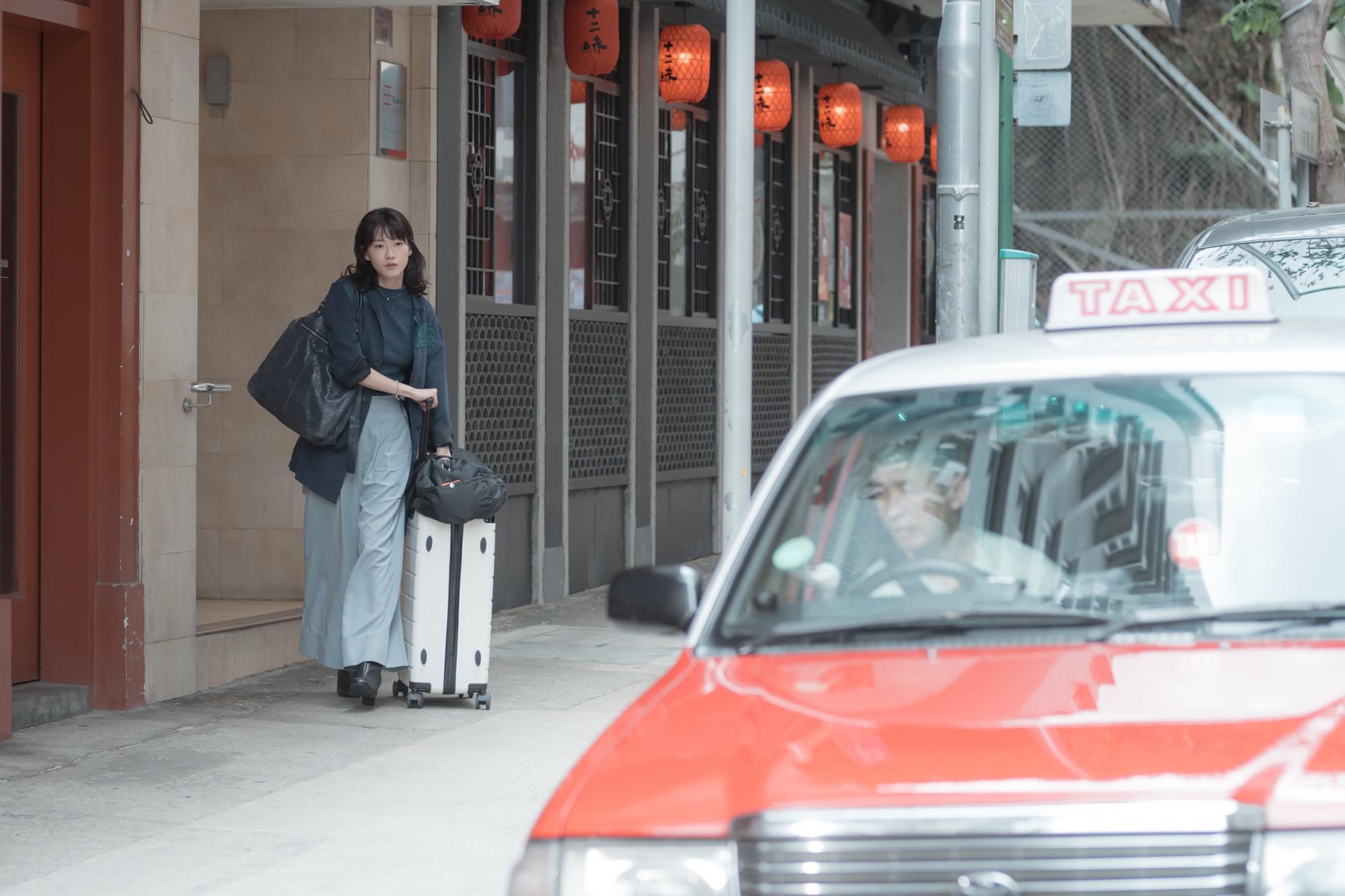 《瑪嘉烈與大衛系列 絲絲》故事從瑪嘉烈與大衛分手說起。