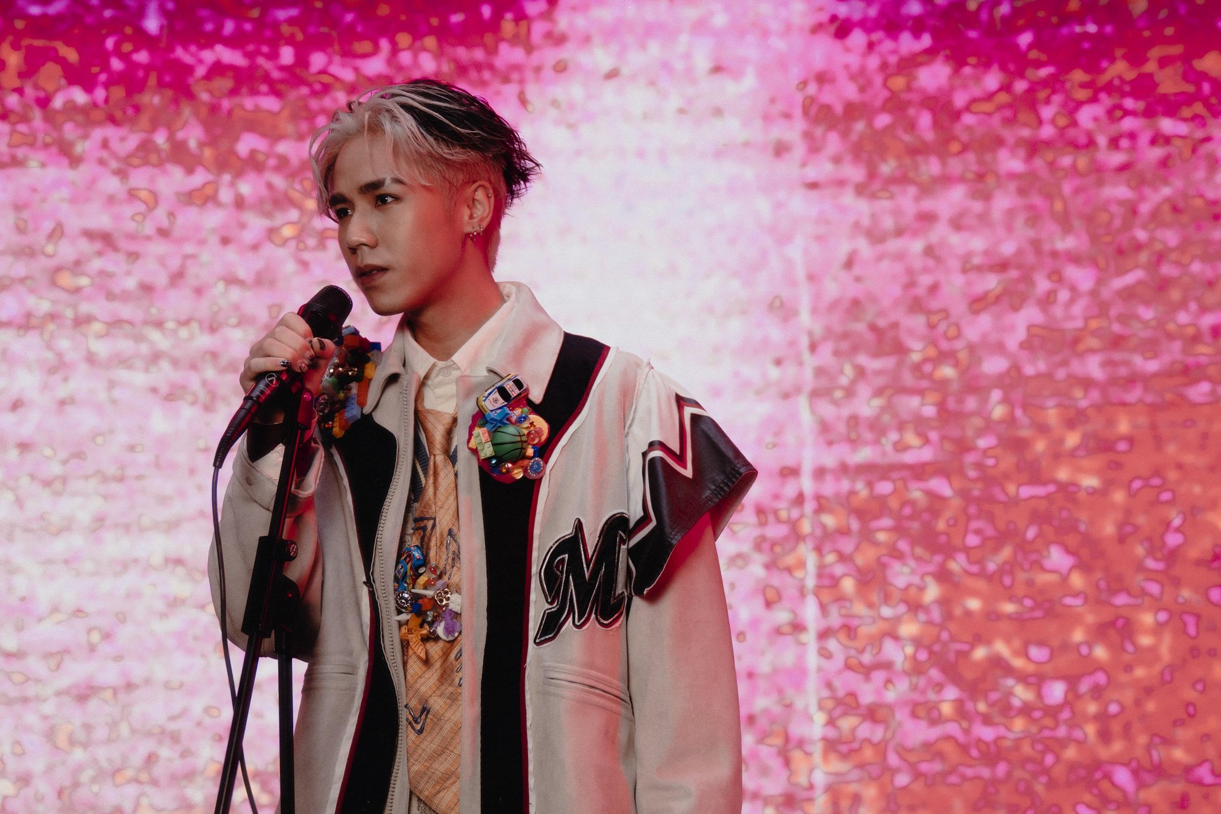 雷濠權(Jason Loi)@ROVER。