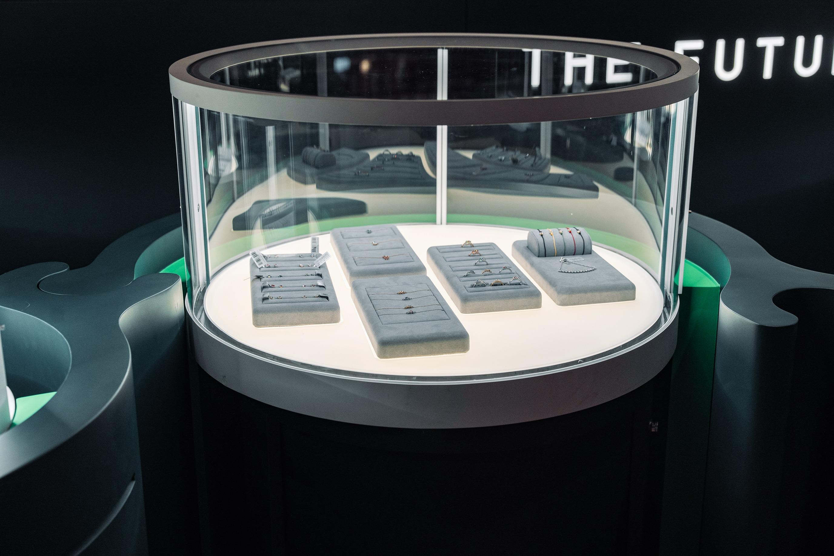 周生生旗下的珠寶平台THE FUTURE ROCKS(TFR),集結全球多個國家的實驗室鑽石品牌。