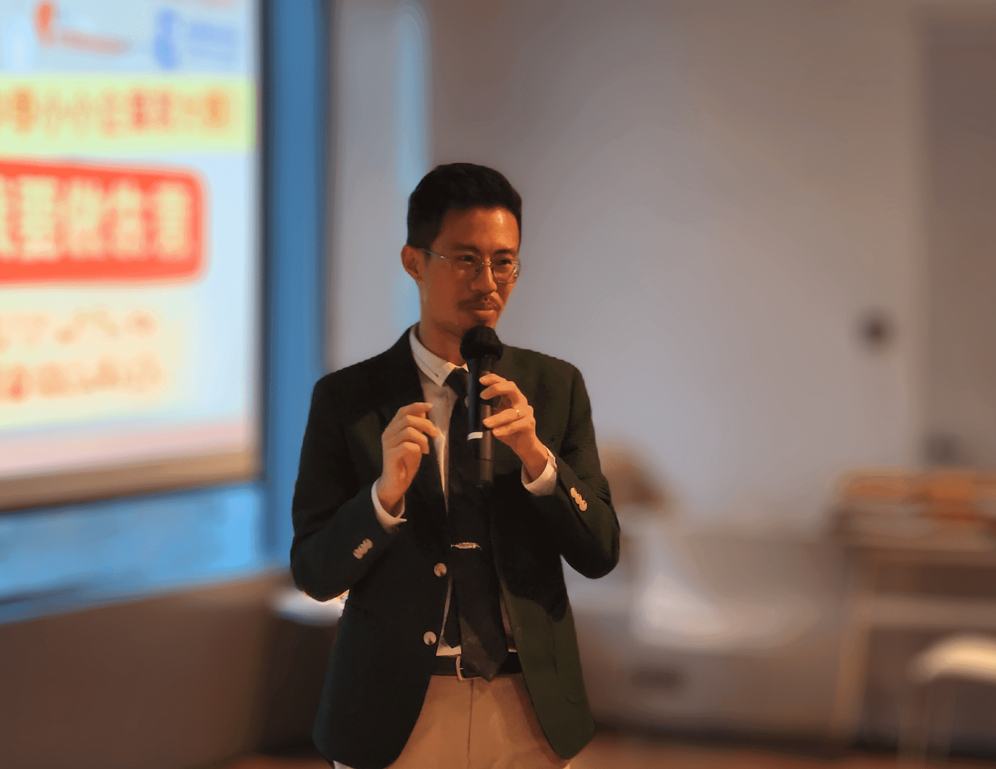 頒獎典禮致辭時段,為學生予以鼓勵 - 香港電腦教育學會主席朱嘉添校長