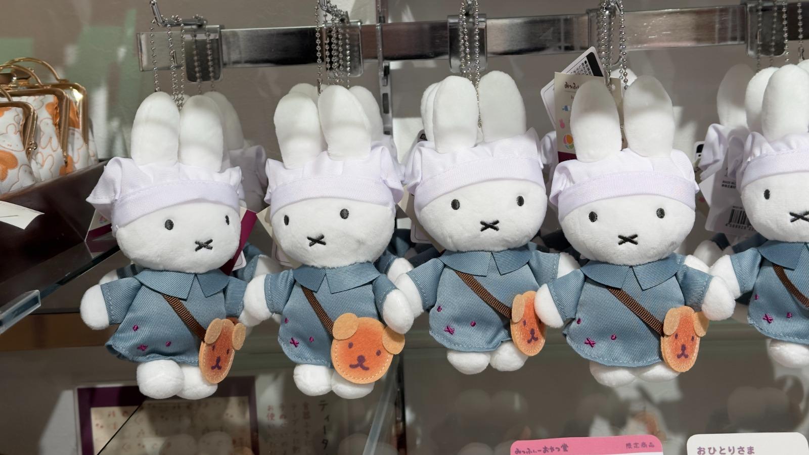 除了糖果,店內還有大量Miffy限量公仔,非常可愛。(圖:日本見)