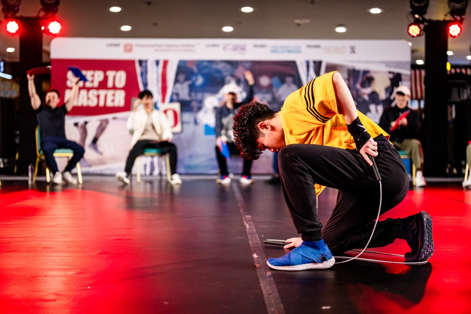 香港個人全能跳繩公開賽,劉盼晞(Gag Lau)首度嬴得「Battle 對決賽」冠軍