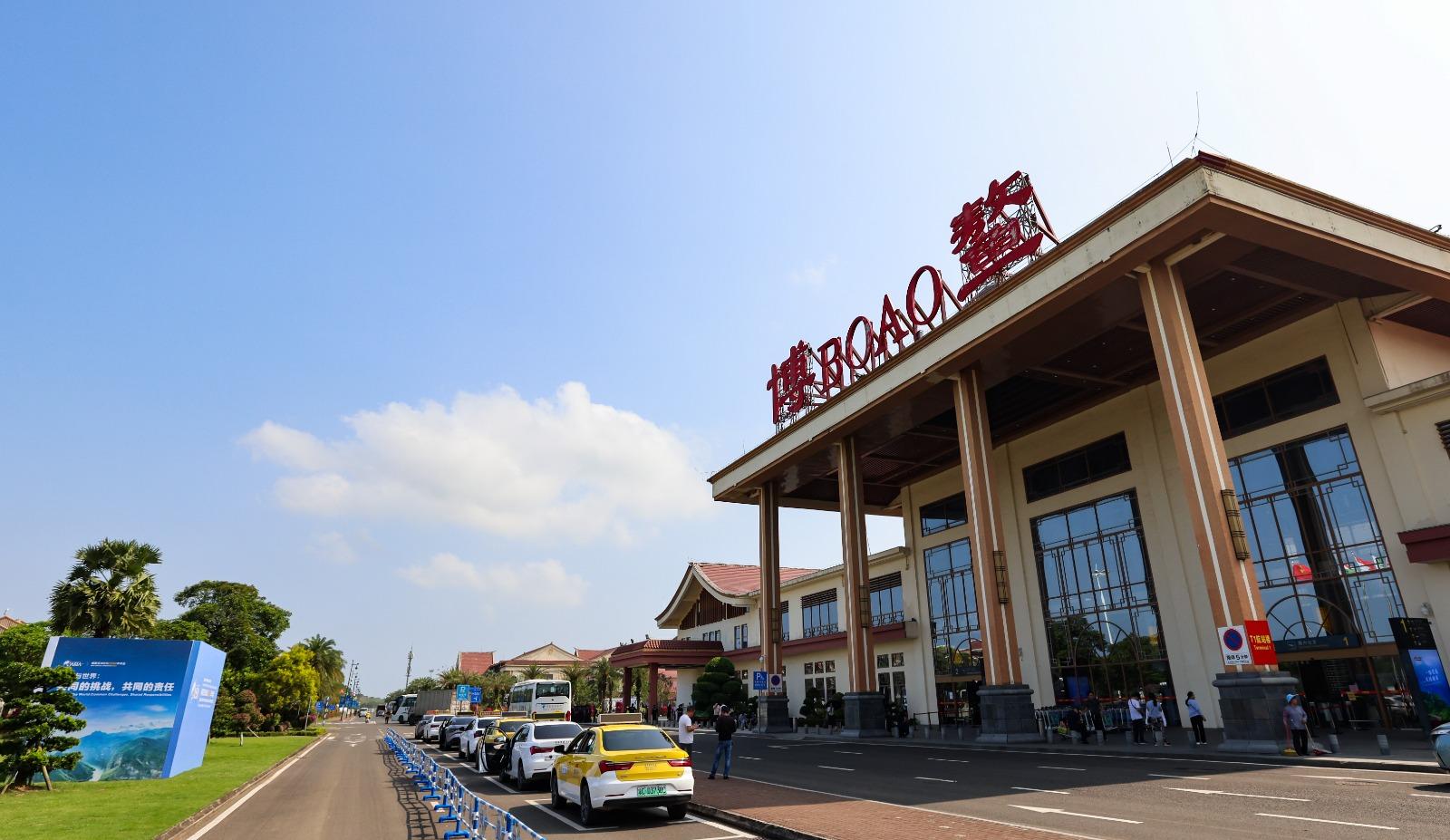 博鰲亞洲論壇年會,星期二起在海南博鰲展開。今年的大會主題是「亞洲與世界」。(新華社)