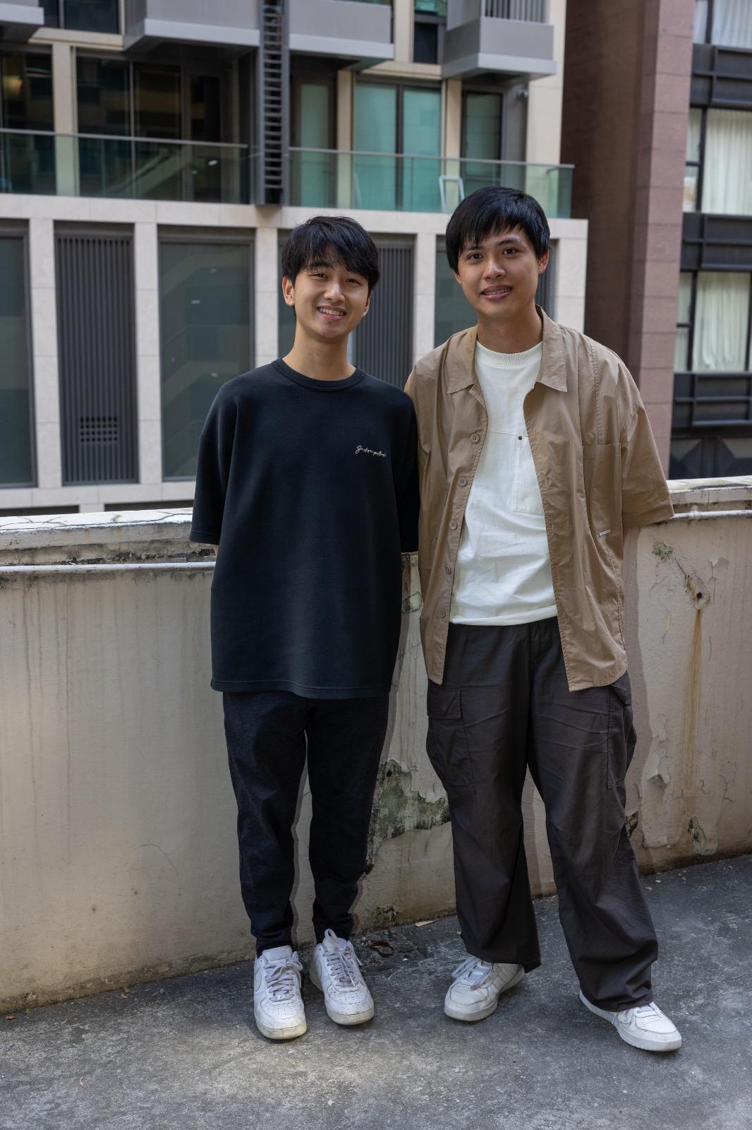 秋生笑指大家擔心兩位新導演譚善揚(左)、林善,全因被兩人的青澀外表嚇怕。