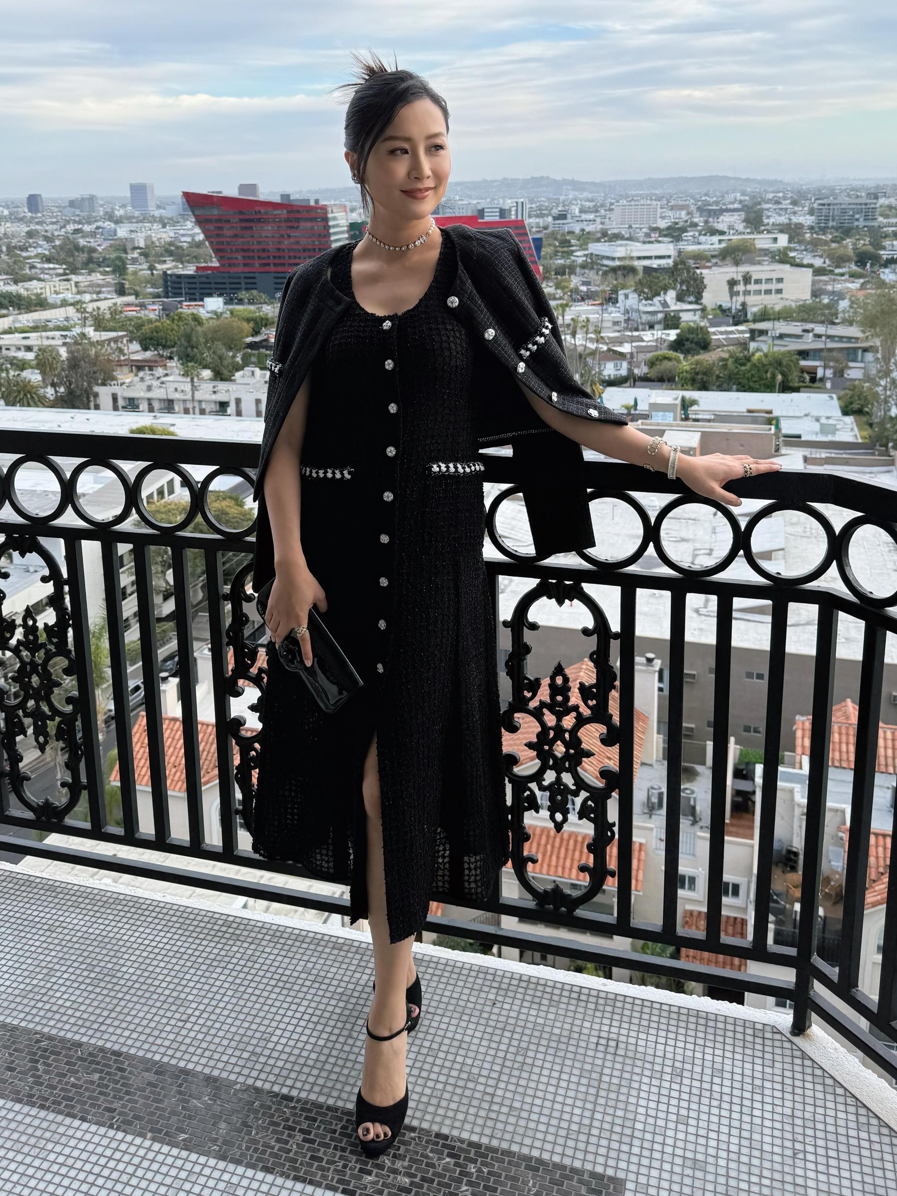 《哥斯拉×金剛:新帝國》首映禮結束後,法拉和老公立即返回紐約照顧小朋友。