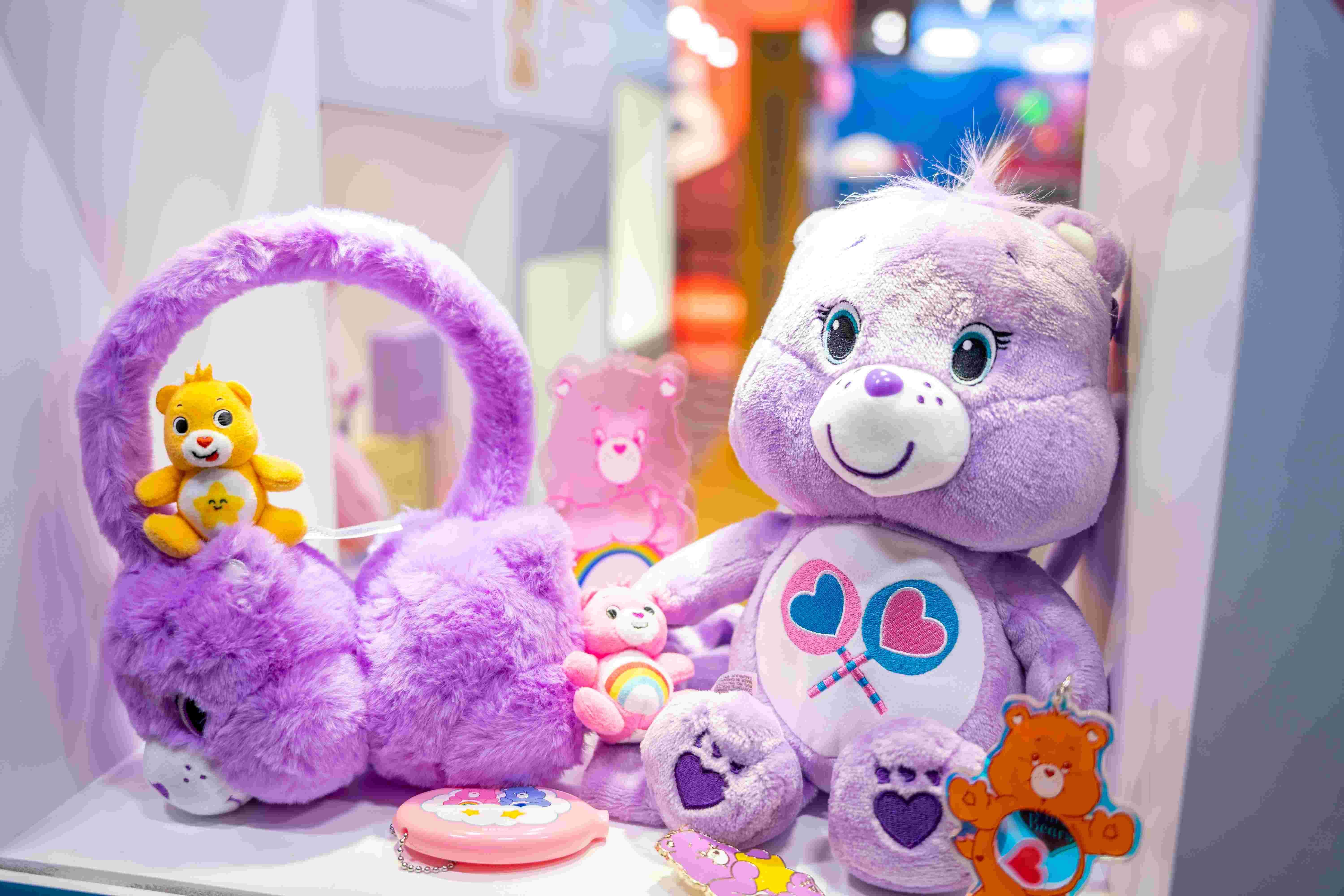 場內發售超過80款限量Care Bears週邊