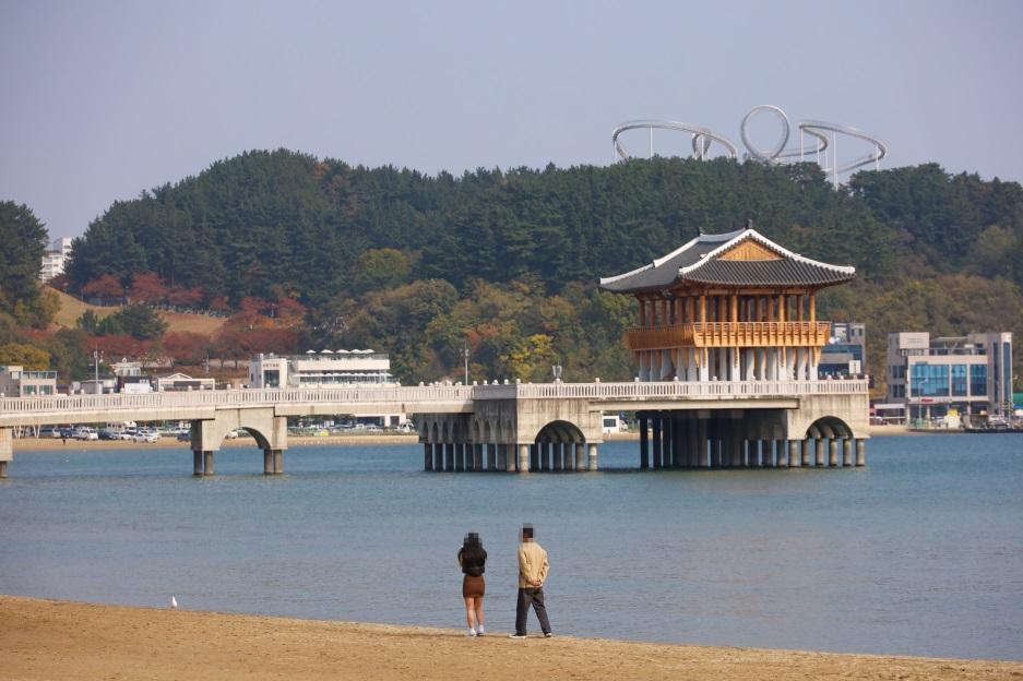 南韓慶尚北道浦項市的迎日臺海水浴場。(互聯網)