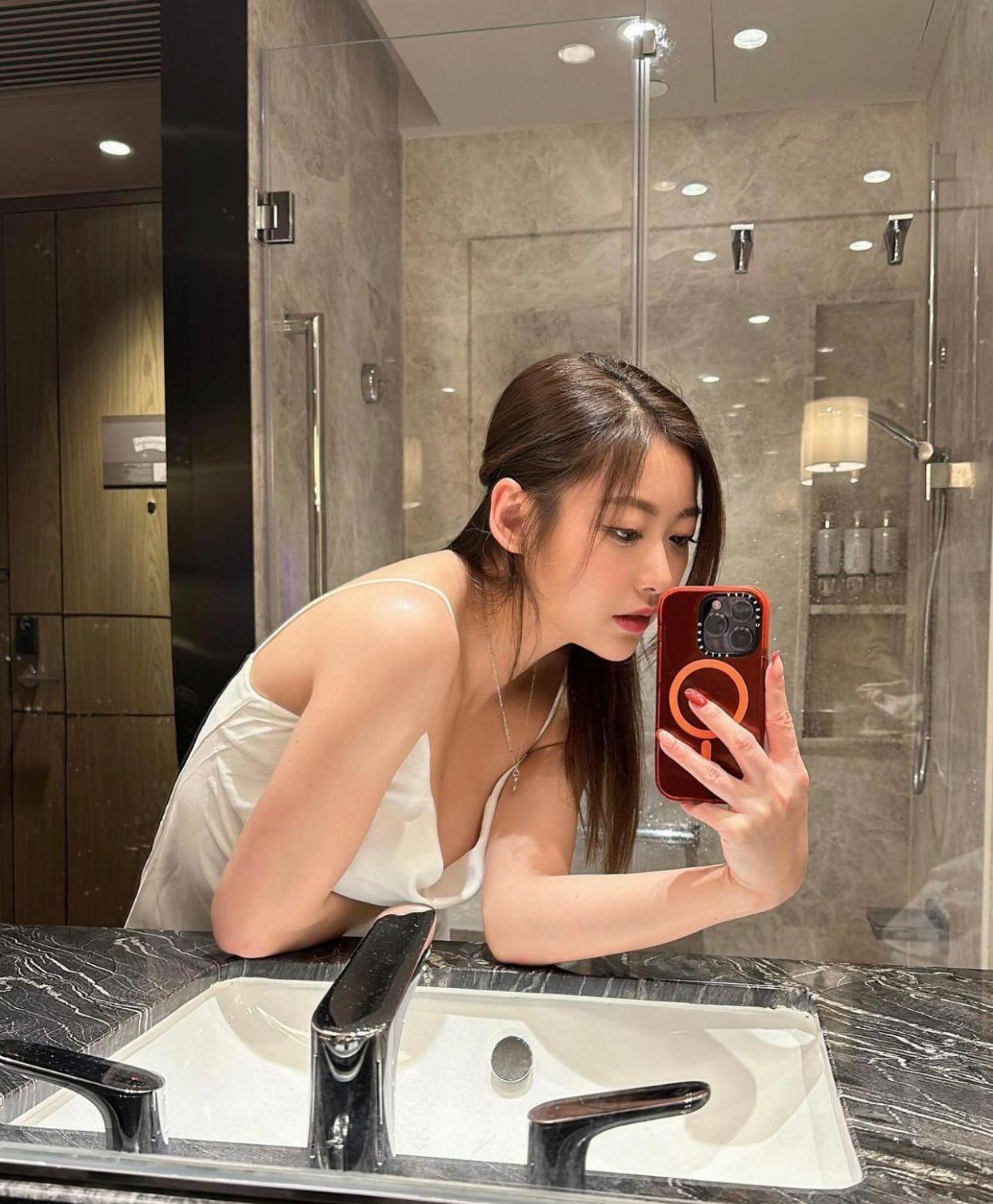 Kylie C.一口氣貼出2月份拍下的生活靚相。