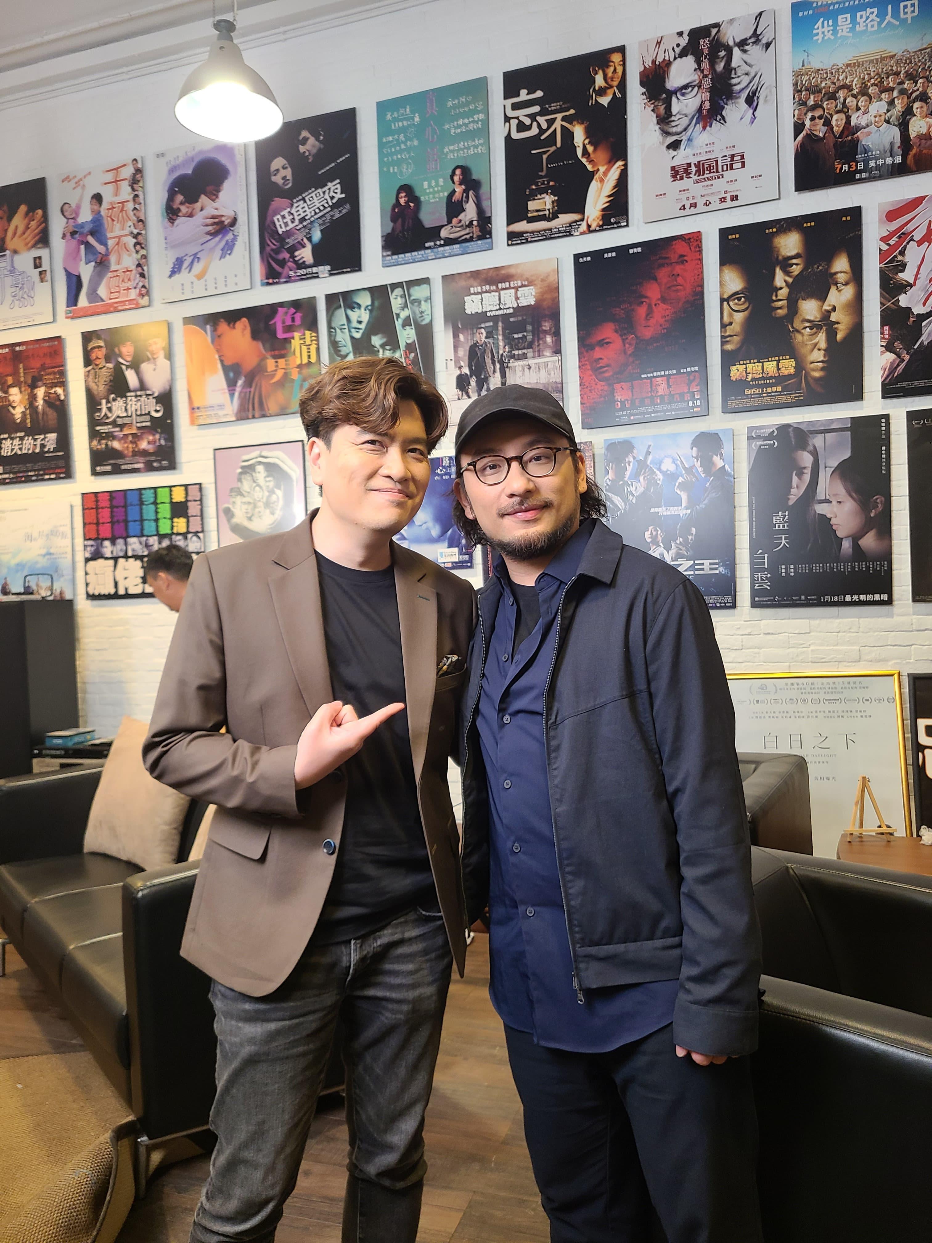 《導演• 門2》首集主持陳詠燊及嘉賓簡君晋。