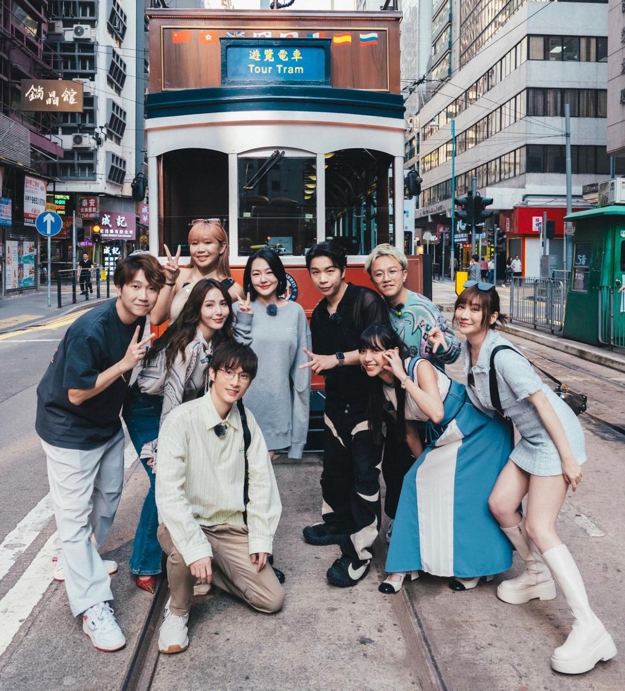 小S拉隊現身港九拍攝《小姐不熙娣》特別企劃。