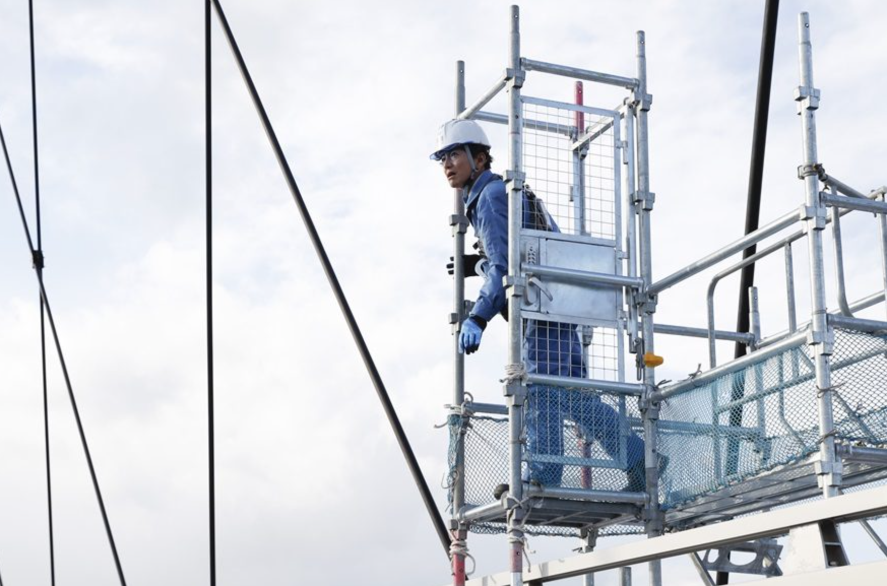 木村拓哉在《Believe-為你架起的橋樑-》中扮演土木設計部部長狩山陸。