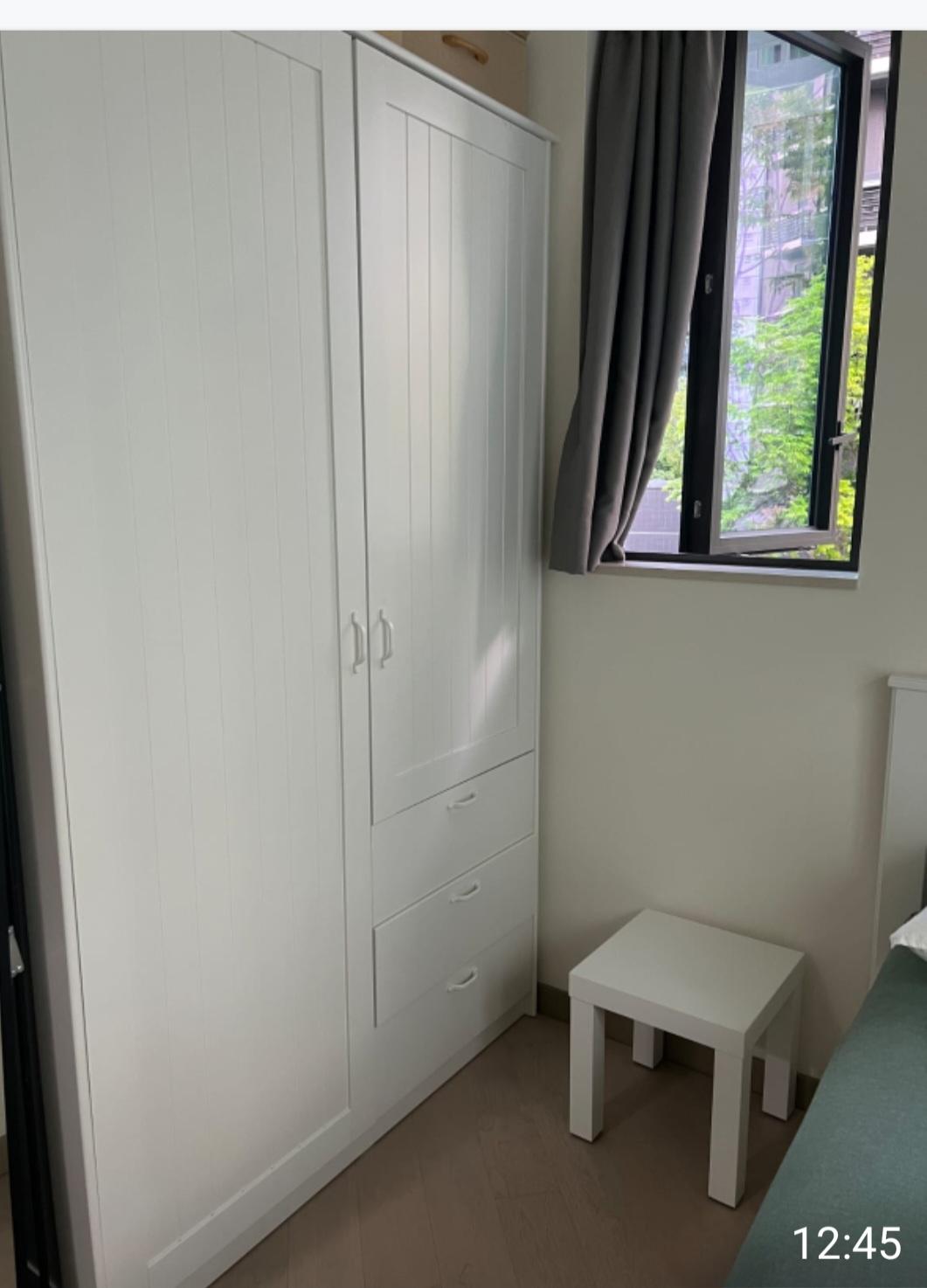 睡房間隔四正,易擺位。