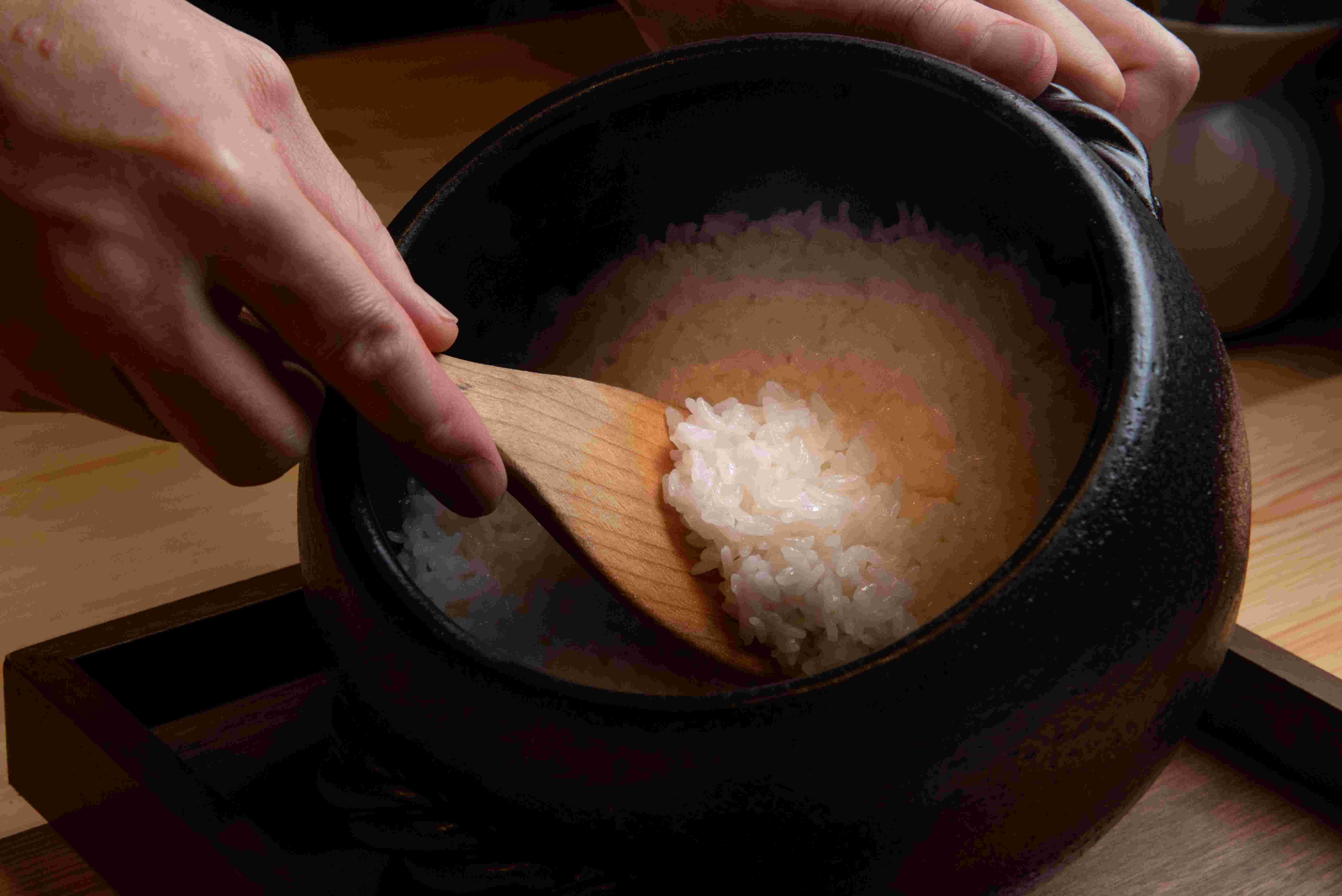 精挑北海道米種中最上等的夢美人米以突顯肉香