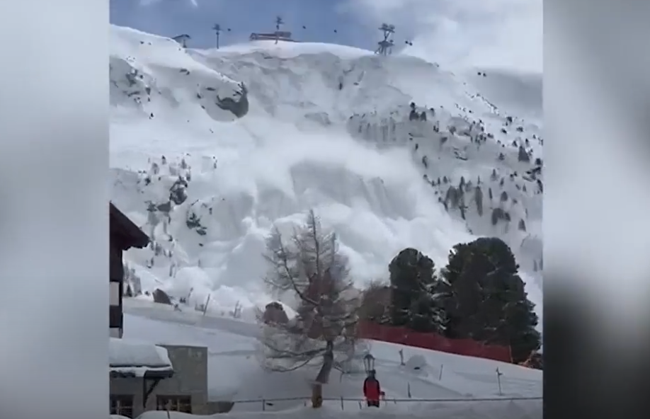 瑞士雪崩