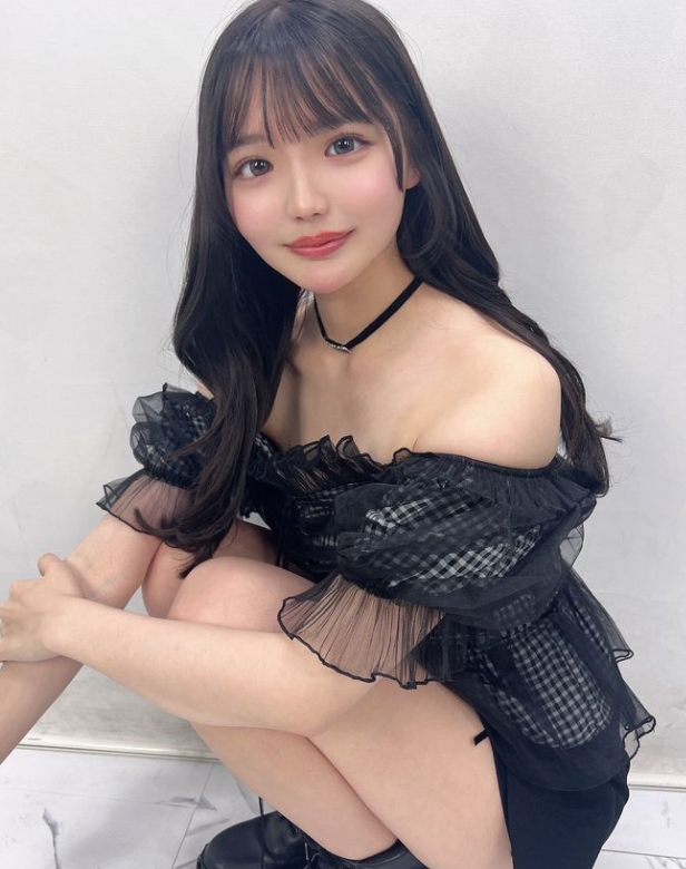 中森心心奈(中森心々奈)是SI專屬AV女優