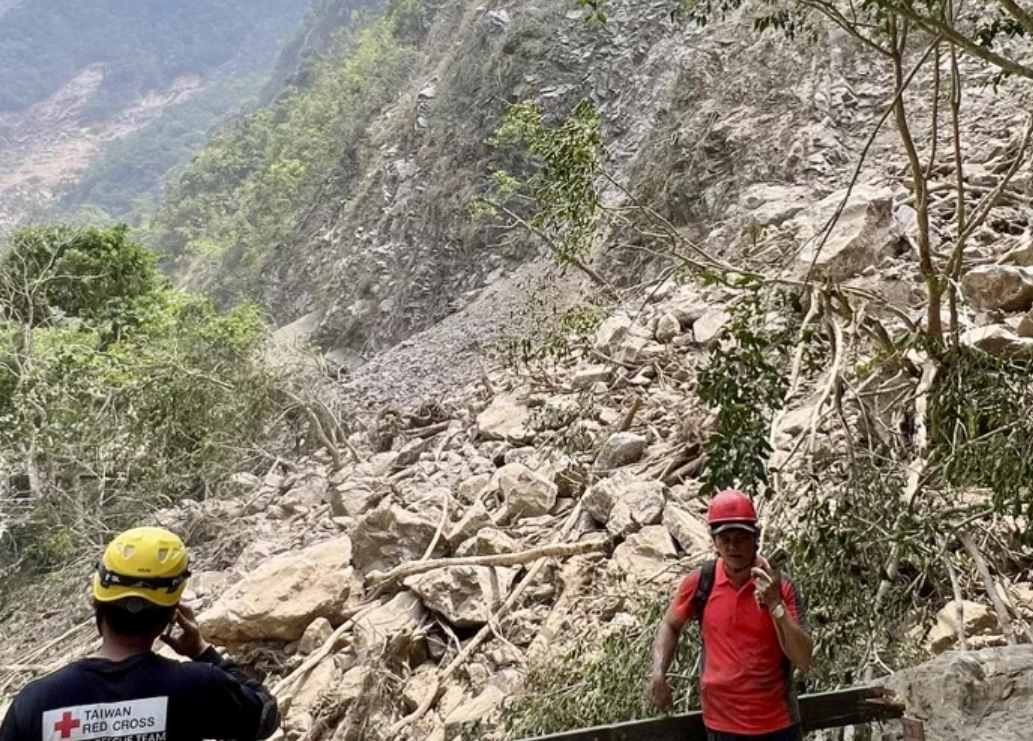 在砂卡礑步道,發現大石下有兩具遺體。(網上圖片)