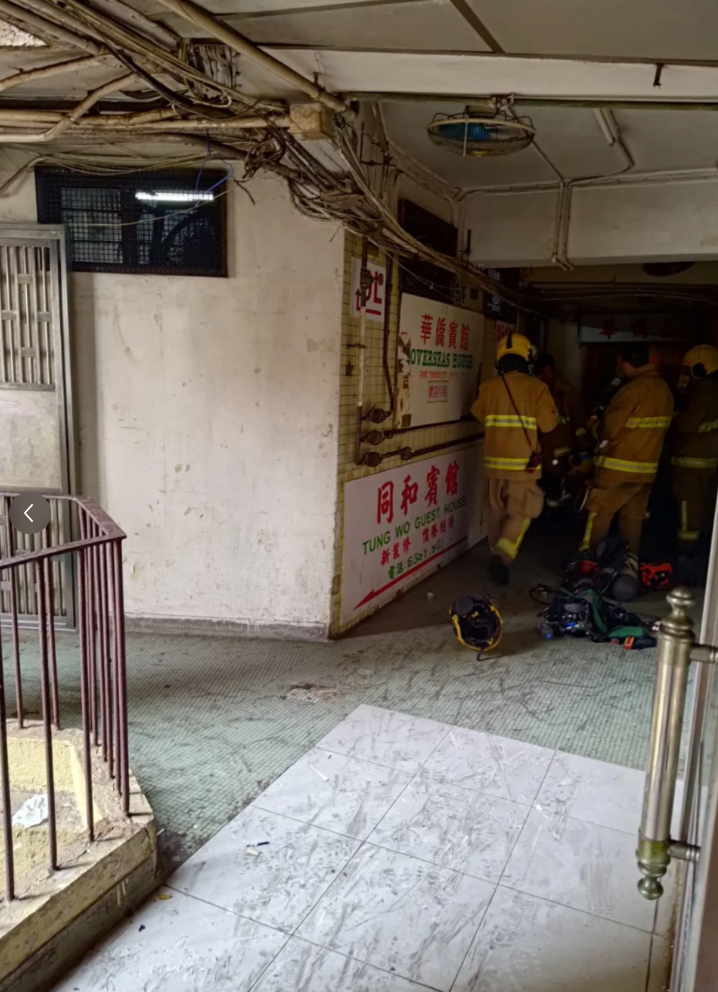 華豐大廈多名大廈住戶事後於社交平台公開火警現場。(網上圖片)