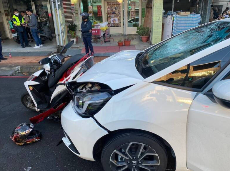 李男上月撞死一名鐵騎士。(互聯網)