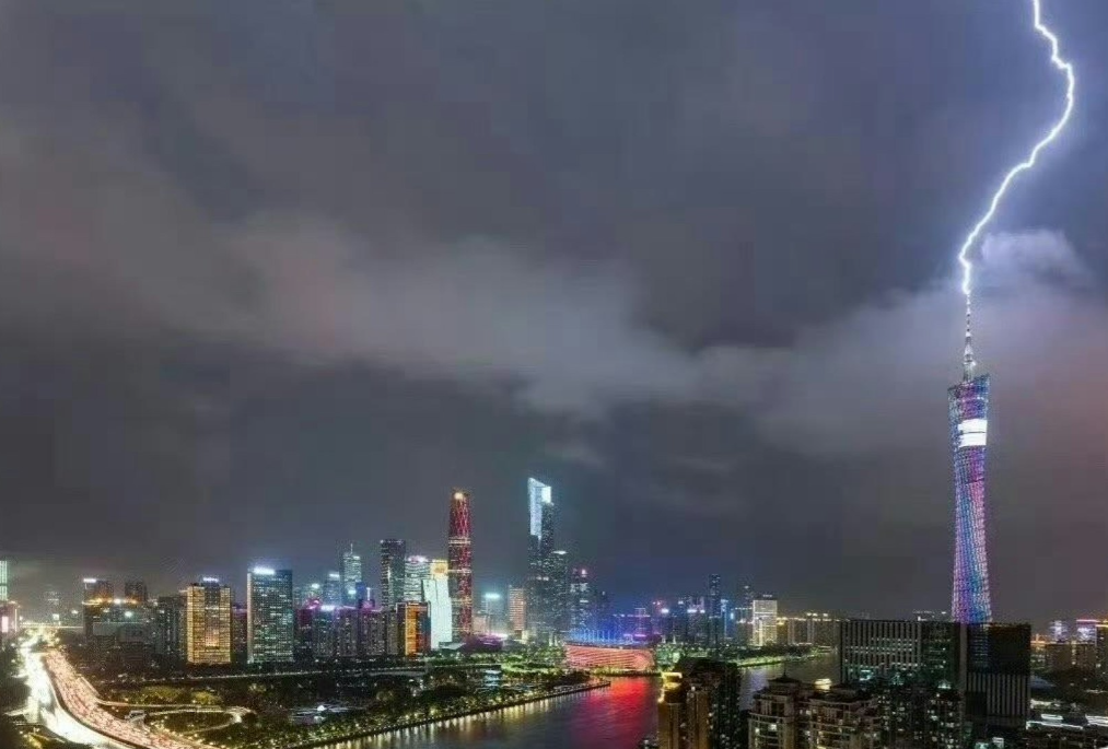 廣東暴雨