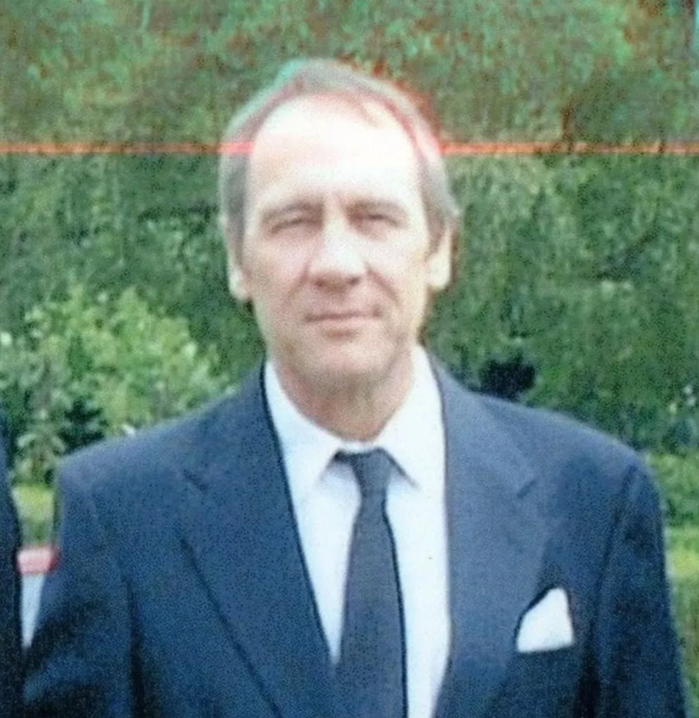 慘遭Sabina殺死的好心男。(互聯網)