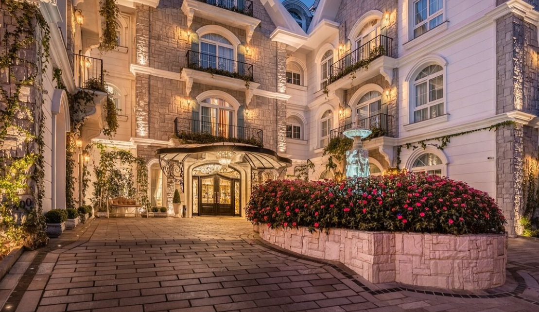 第1位︰巴西Hotel Colline de France