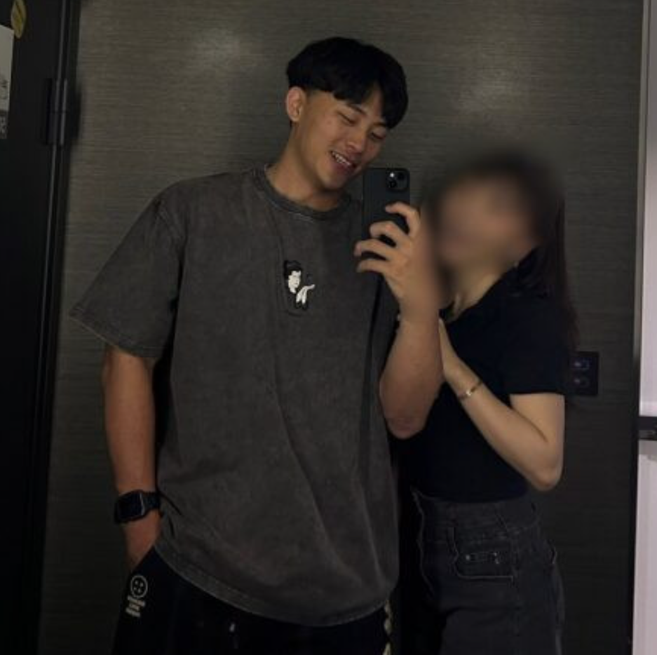 他常被女性報案人問「有沒有女朋友」甚至搭訕,但事實上自己已有穩定交往的女友。圖片取自《記者爆料網》