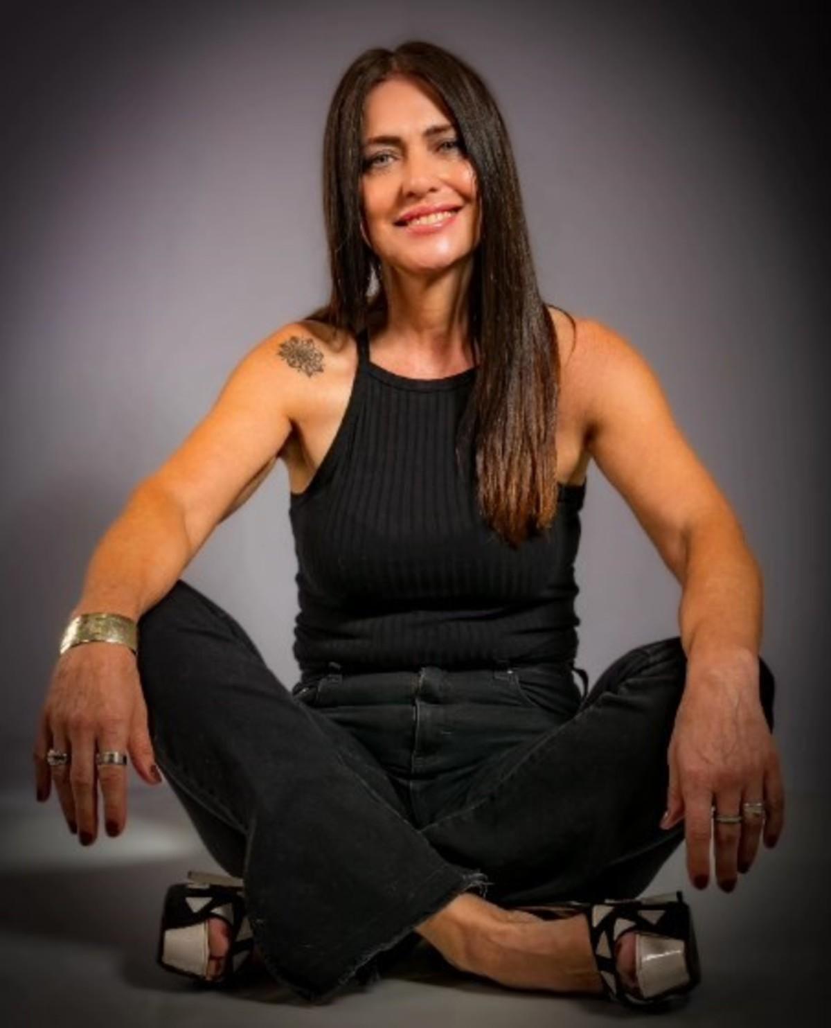 曾經歷一段婚姻的Alejandra Rodríguez,笑指單身是維持美麗的秘密。(X)