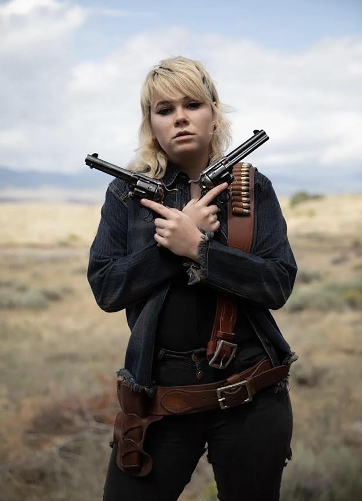 電影《Rust》女軍械主管古鐵雷斯·里德(Hannah Gutierrez-Reed)。(網上圖片)