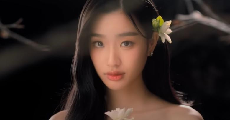 女主角是曾主演泰版《流星花園》的Tu。(YouTube)