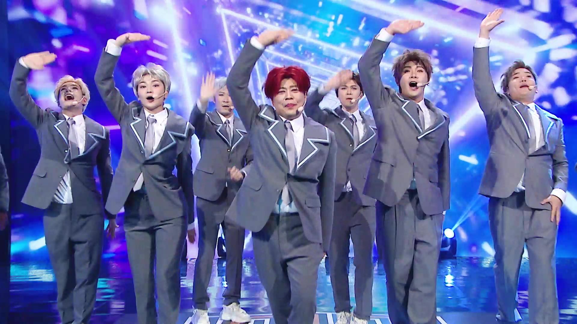 阮兆祥領軍組九人男團「Kowloon」惡搞LOONG 9。