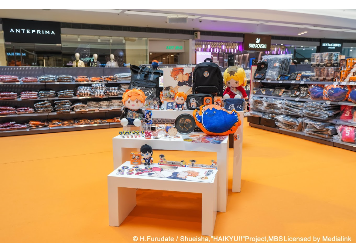 期間限定店發售超過二百款周邊商品,當中有多款於香港首次公開發售