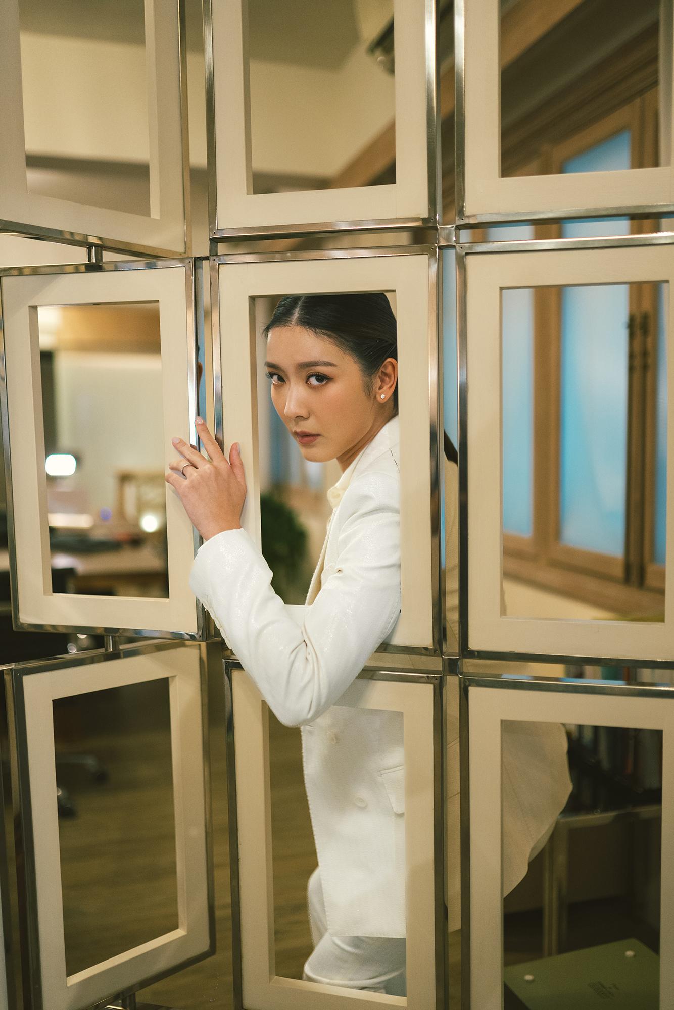 余香凝在演戲路上各斷突破自我。(林靄怡攝)