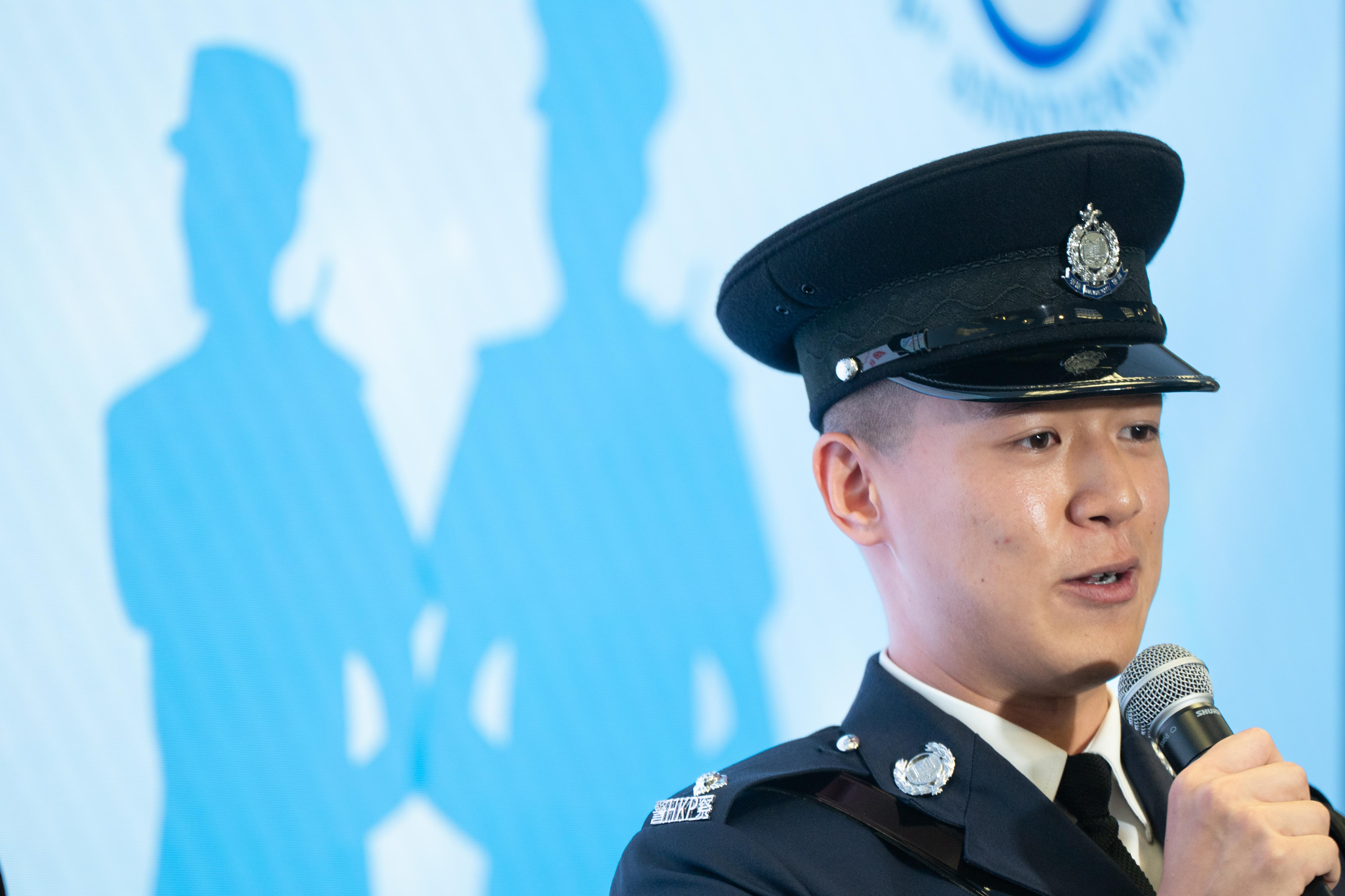 伍展宏認為警隊比私人公司更適合自己。(林靄怡攝)