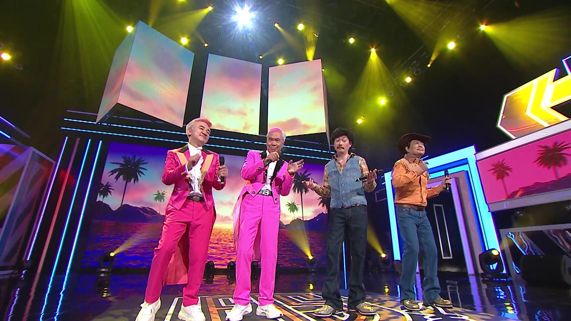 李龍基與「李龍A」、「李龍B」及「李龍C」合唱。