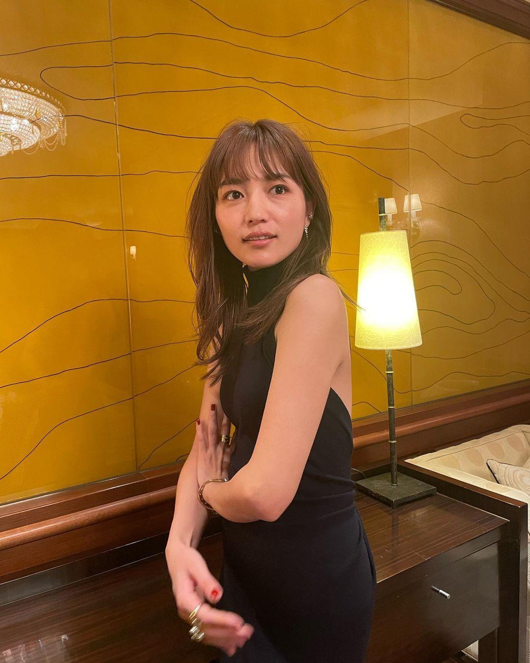 日本女星川口春奈相片