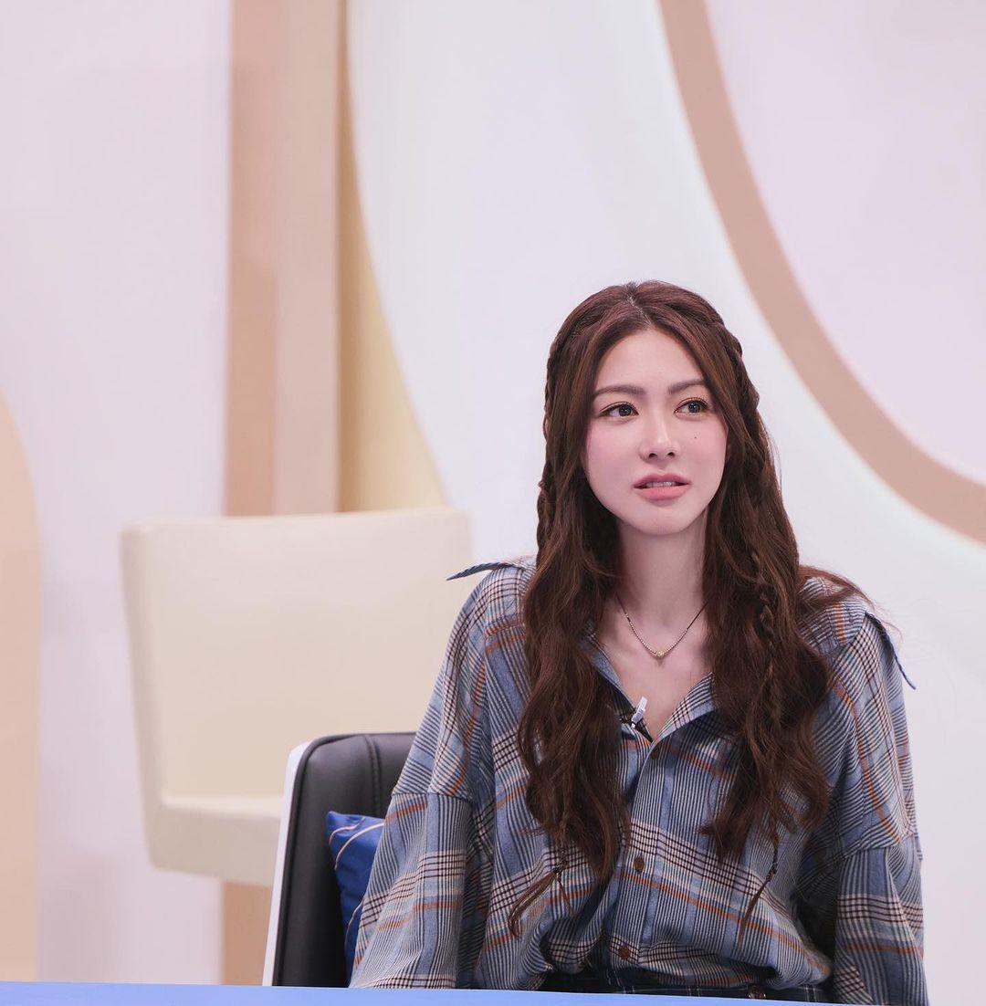 薛凱琪的新照片因p圖重手,有不少網民表示認不到她。