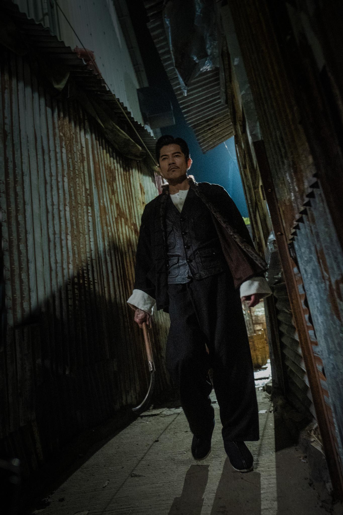 郭富城在《九龍城寨之圍城》中飾演隱藏角色「殺人王」,造型近日曝光!