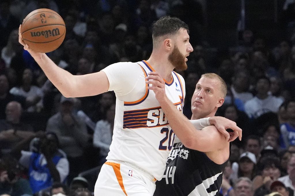 太陽以124:108擊敗快艇。(美聯社)