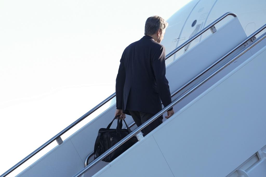 美國國務卿布林肯抵達上海,展開一連3日的訪華行程。(AP)