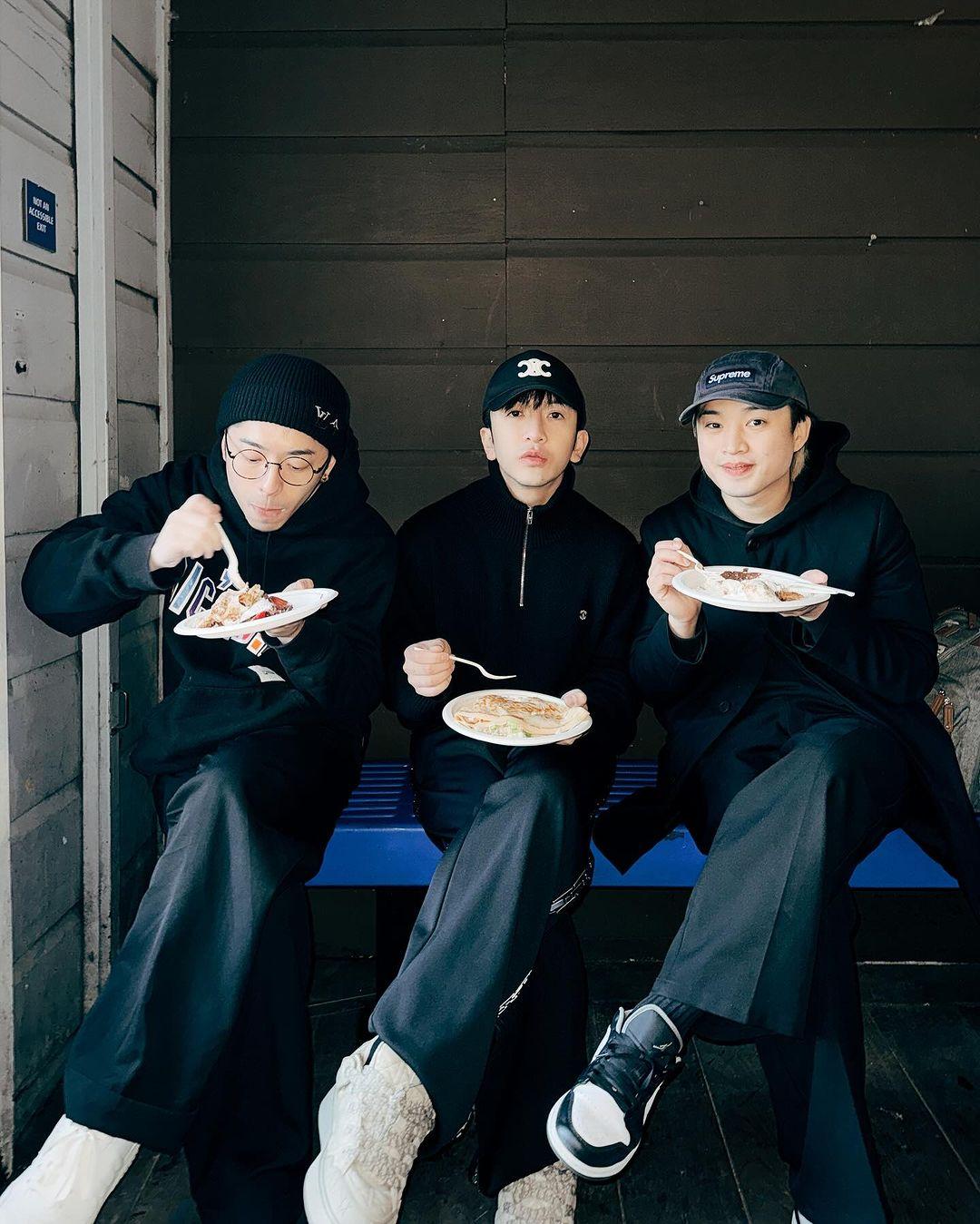 Anson Lo享受在外地放下偶包,自由自在的生活。